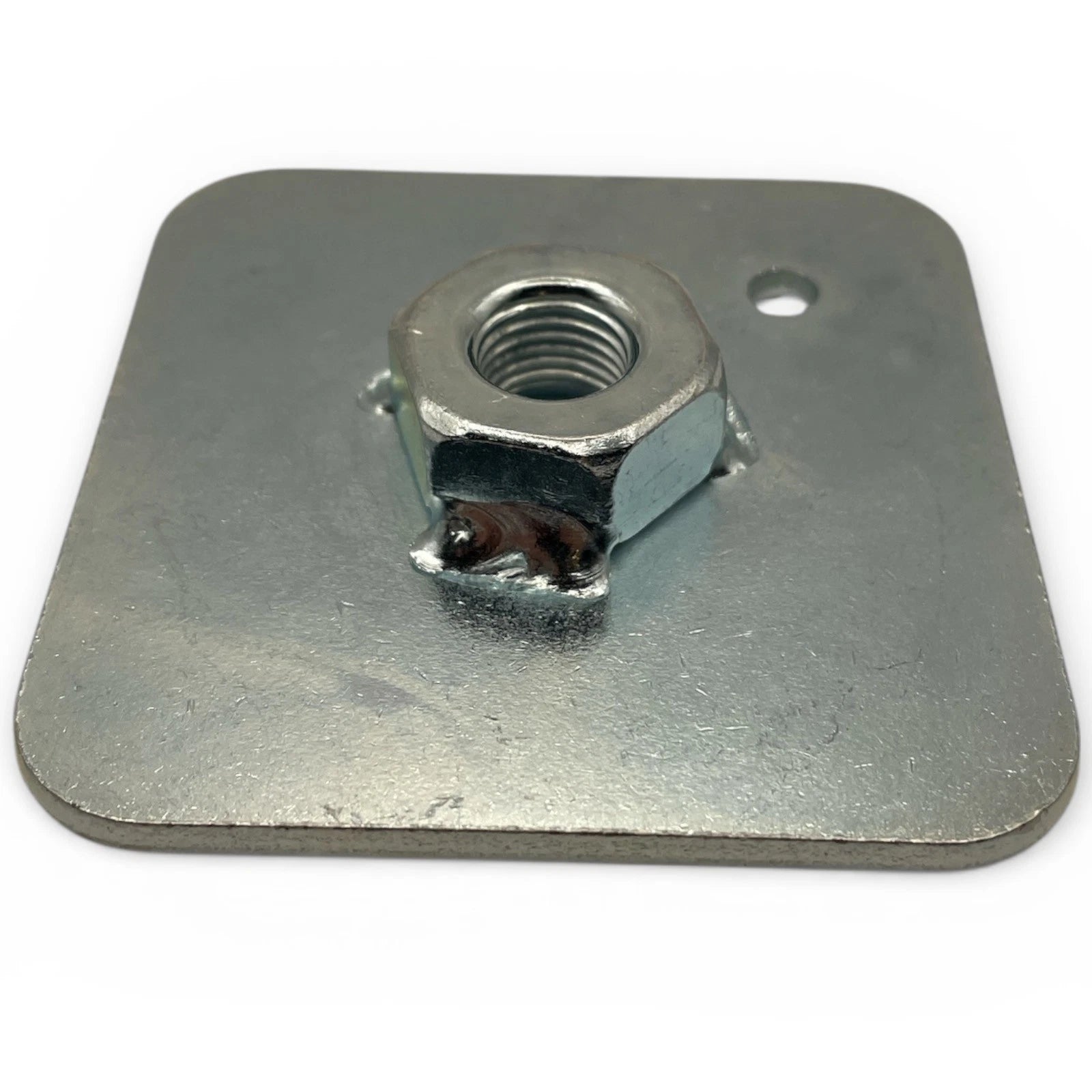 Contre plaque acier pour oeillet de fixation FIA