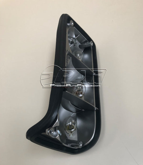 Optique feux arrière Ford Escort MK2 – Complet avec joint et ampoules