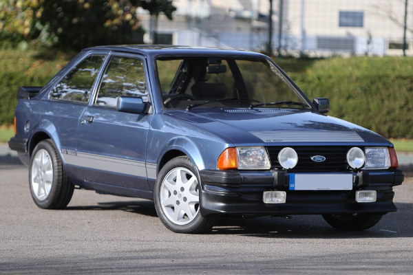 Kit autocollants et bandes latérales Ford Escort MK3 RS1600i